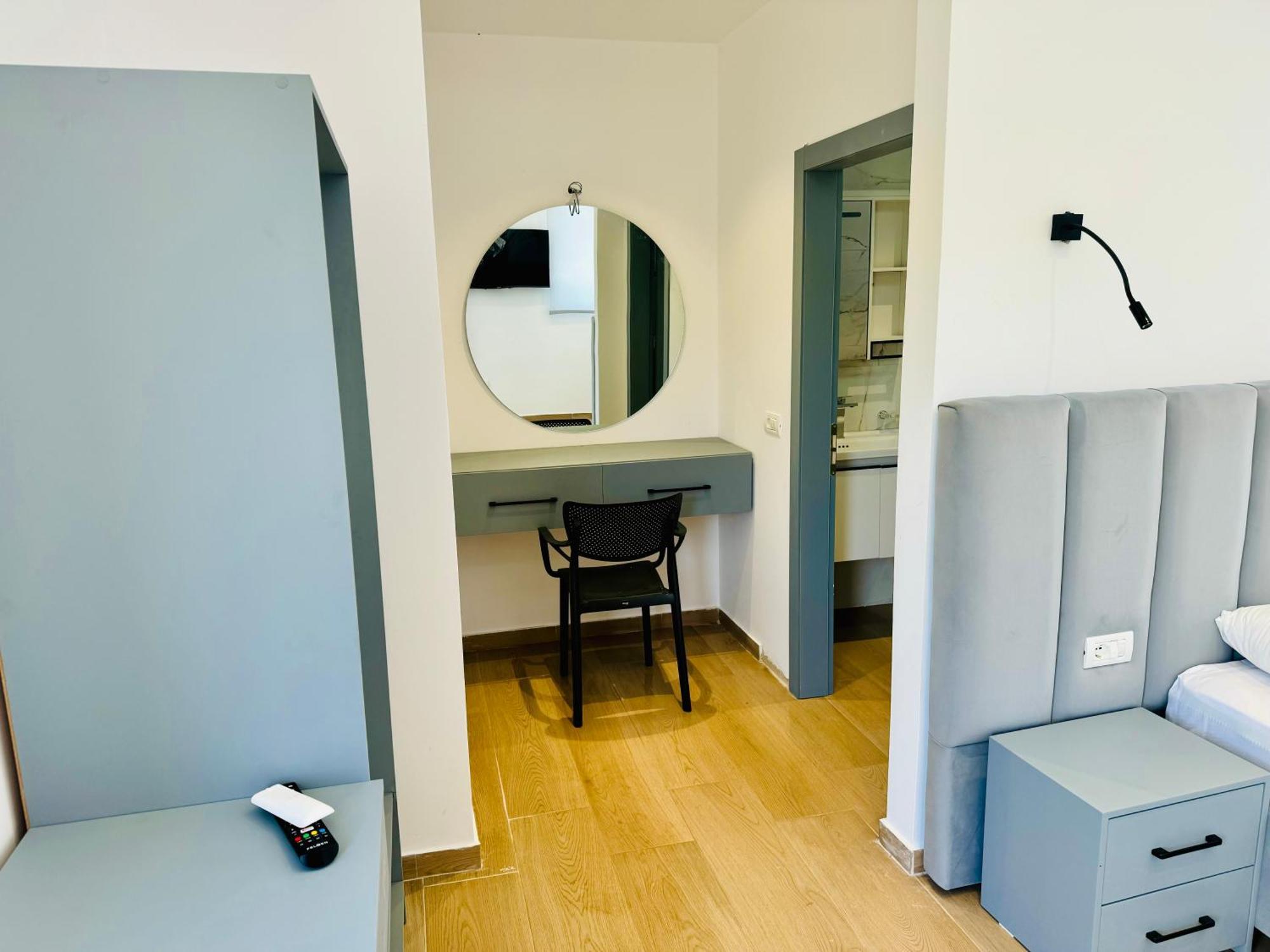 Petros Rooms Himarë Eksteriør billede